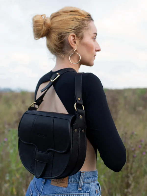 bombona-black-leather-carriel.2