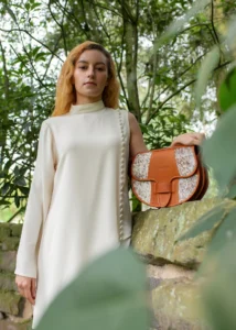 bombona-camel-cowhide-carriel-torrente